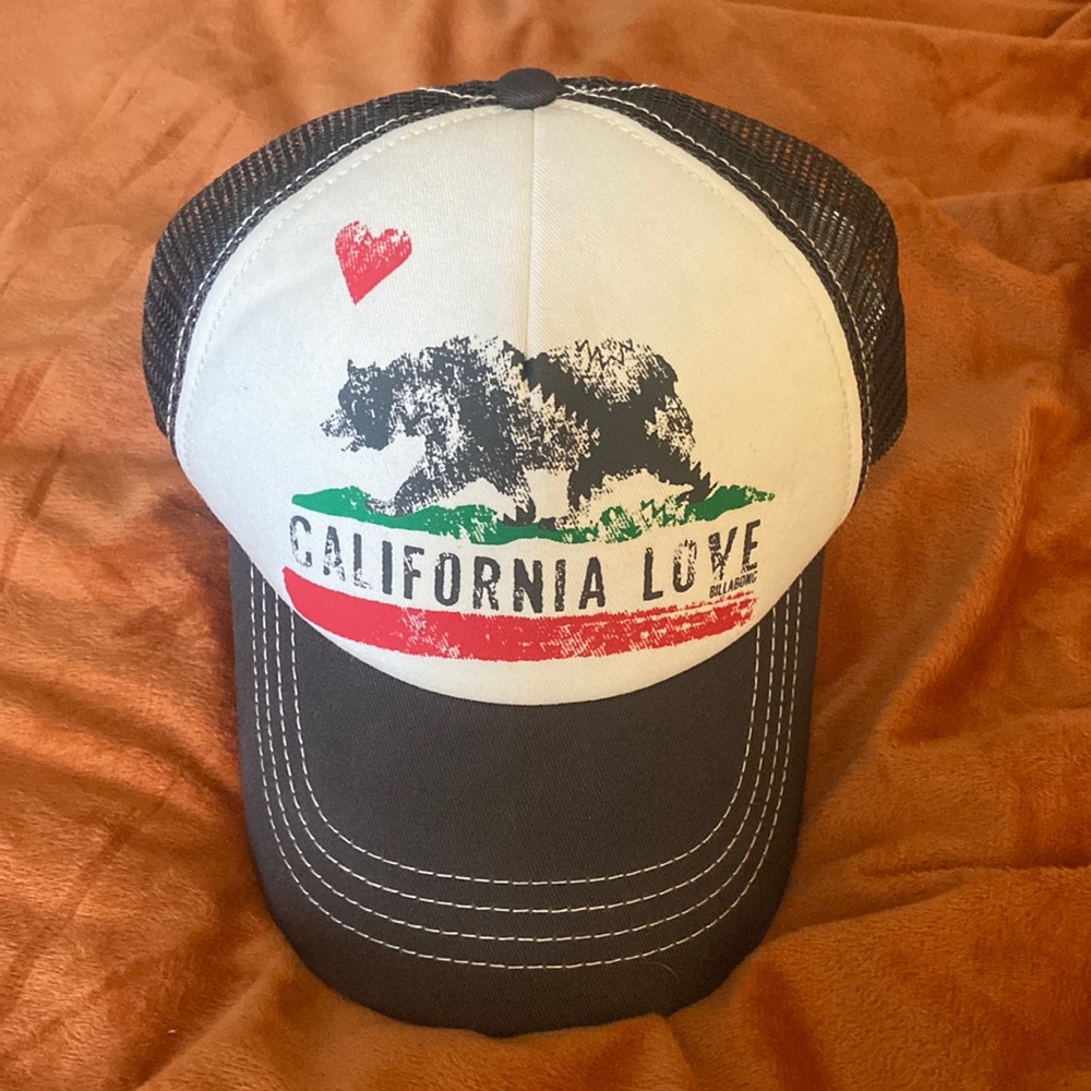 Billabong California Love Hat